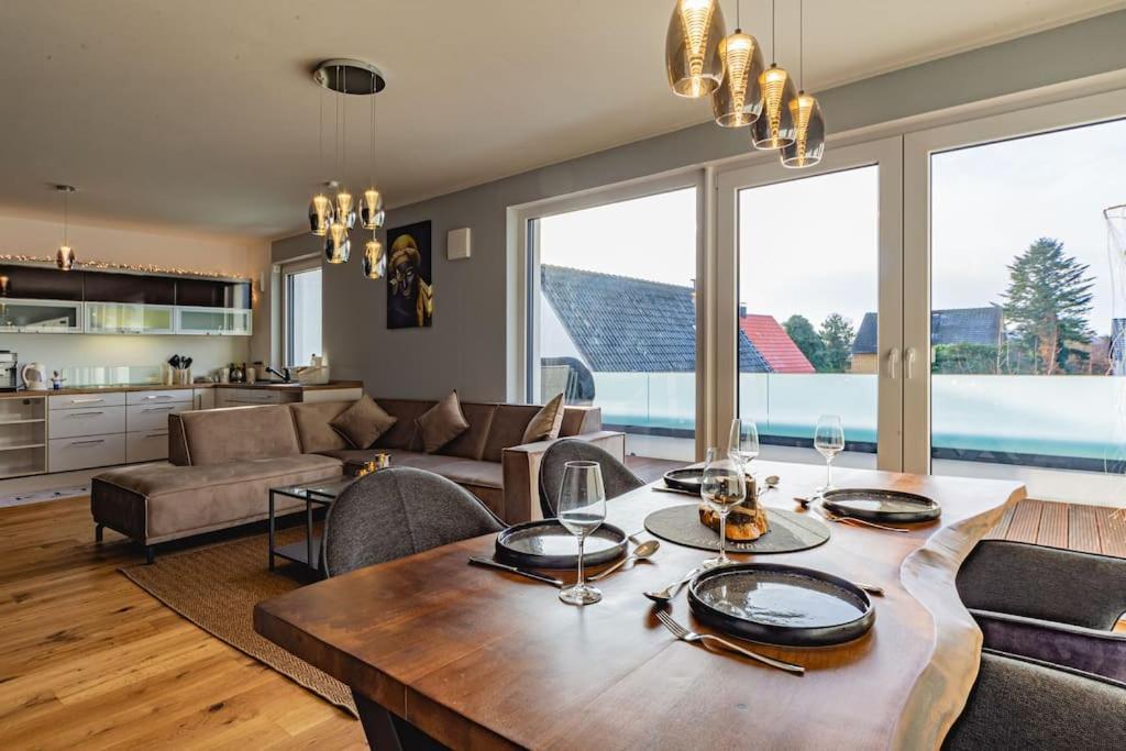 A&V Apartments Wunderschoene Penthouse Wohnung Moers Bagian luar foto